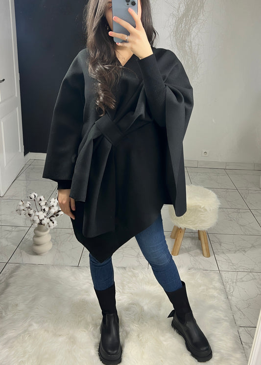 Black ALINA cape