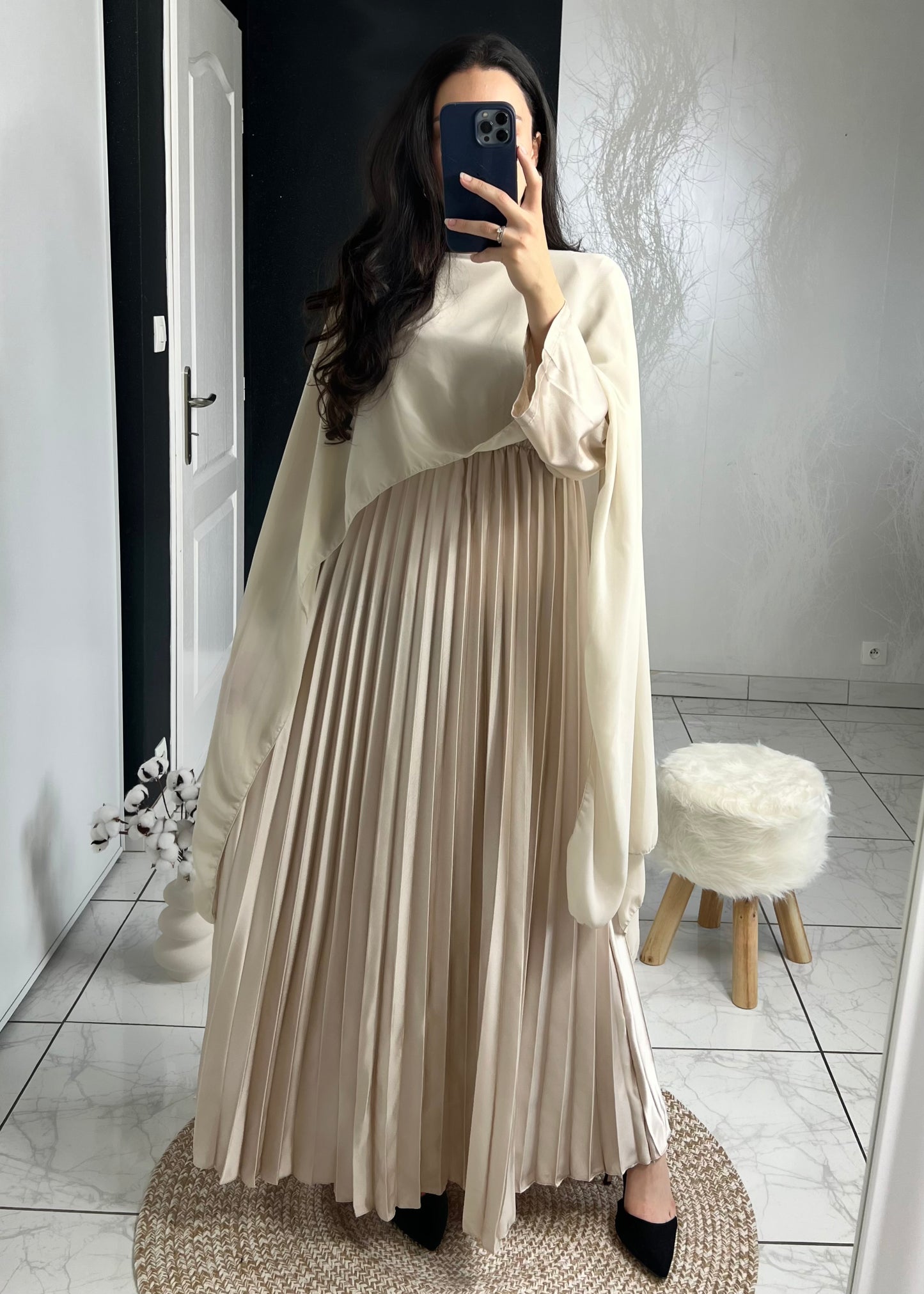 Robe CAMELIA plissée beige