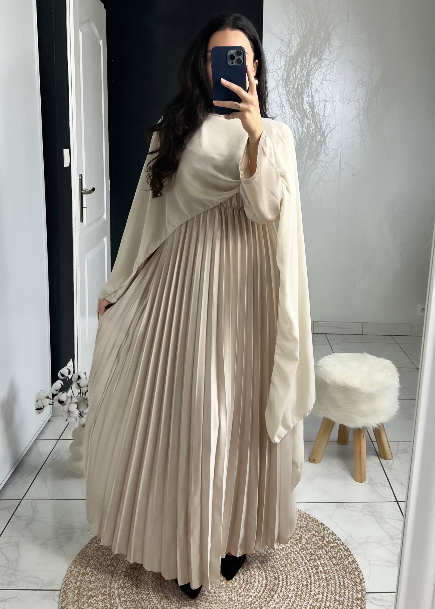 Robe CAMELIA plissée beige