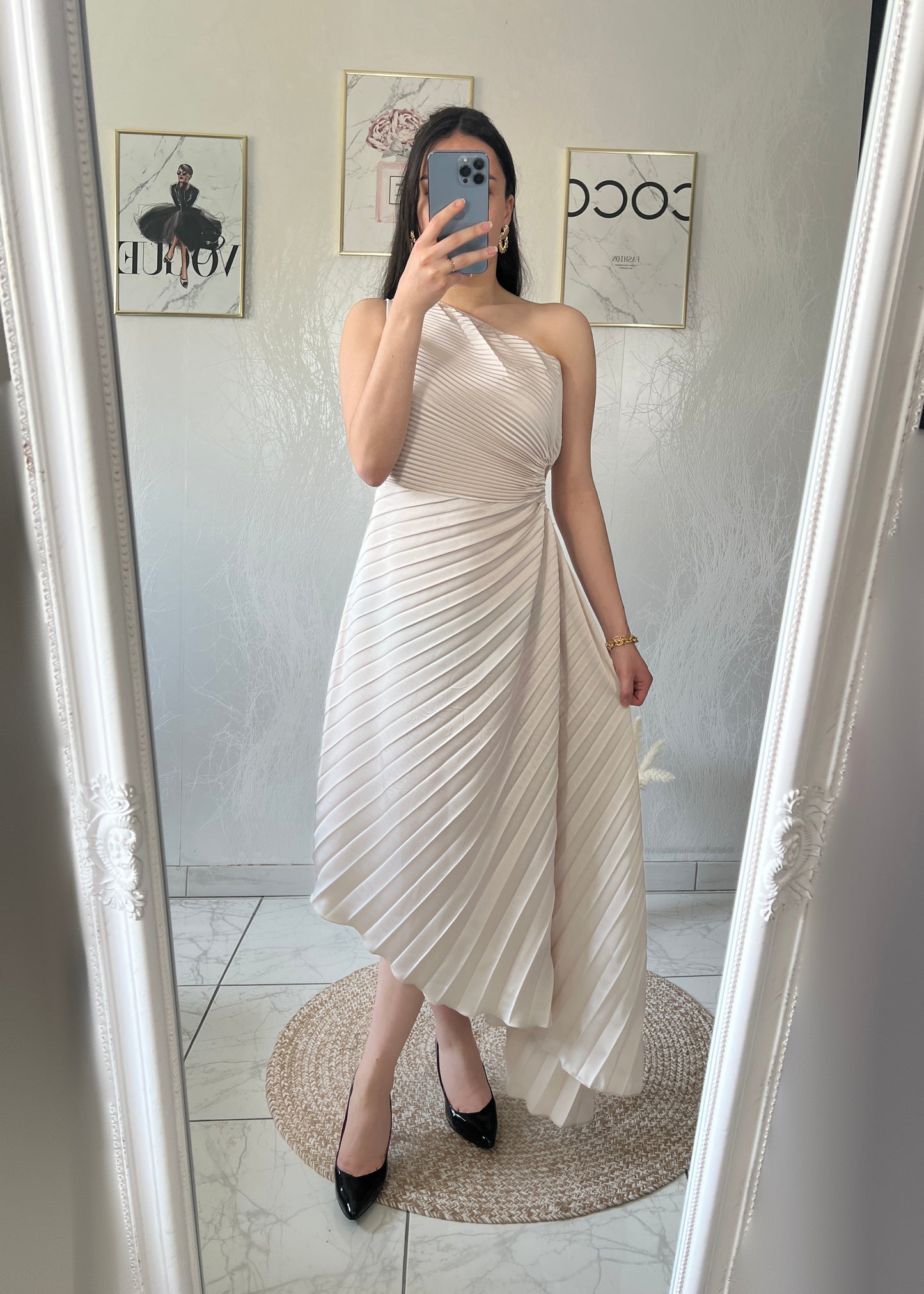 SIMA beige dress