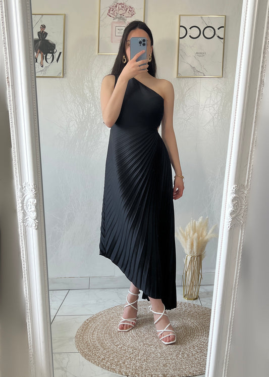 Black SIMA dress